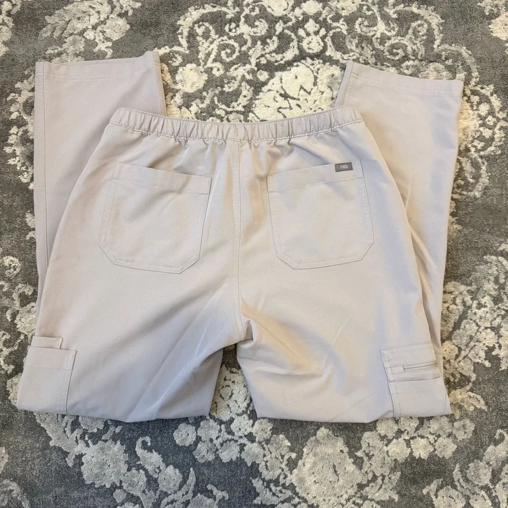Figs Cairo Cargo Scrub Pants